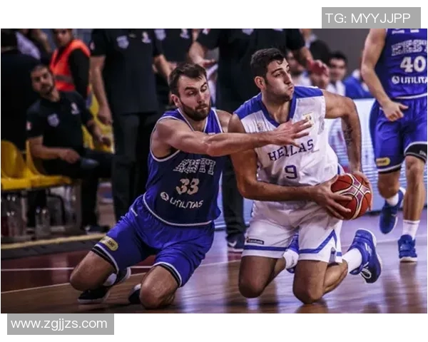 西甲篮球联赛与CBA对比：两大篮球联赛的差异与发展趋势